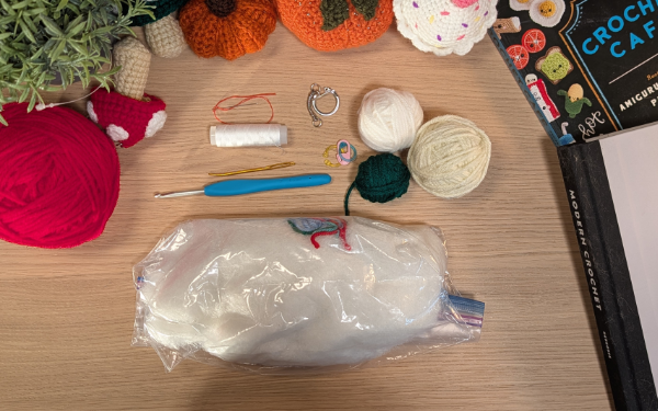 Materials for the mushroom amigurumi pattern