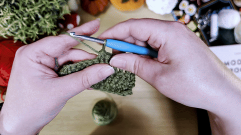 Crochet instructions - decreasing single crochet